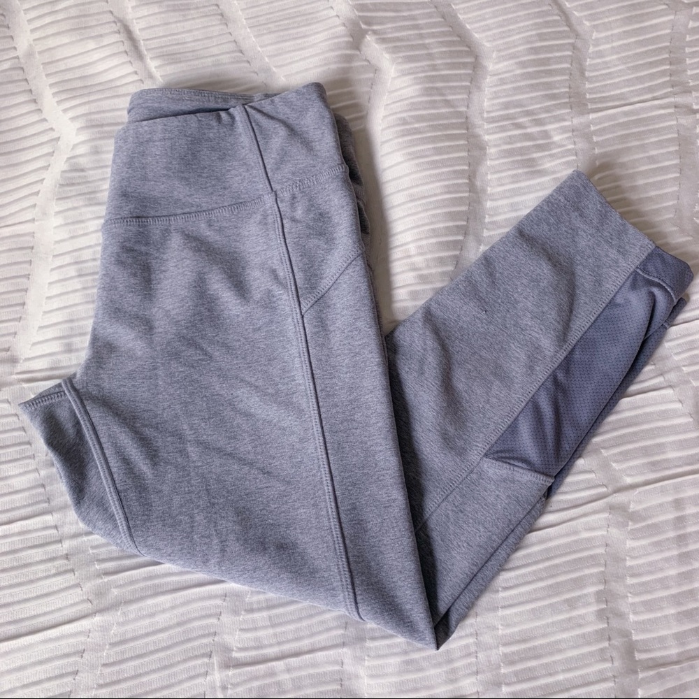 Gray/Slate Capri Leggings